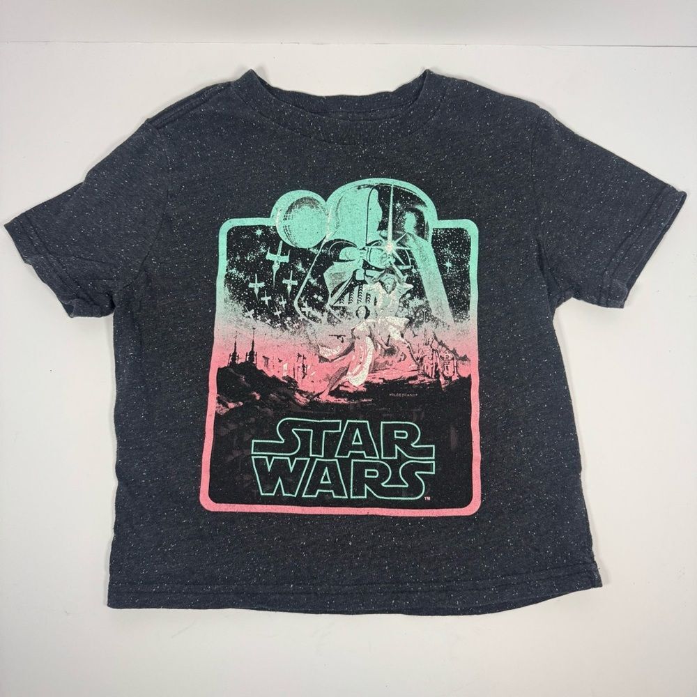 Star Wars size 4t black pink green graphic Darth Vader T-Shirt